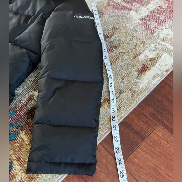 EUC Vintage Guess down puffer coat women’s small black zip up jacket unisex top - Picture 6 of 16